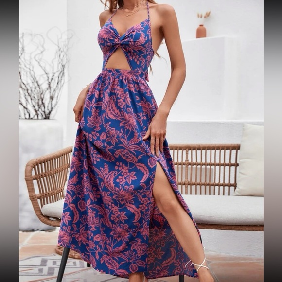 Boho Floral Print Slit Twisted Cut Out Front Tie Back Bow Halter Maxi Dress - Picture 9 of 12